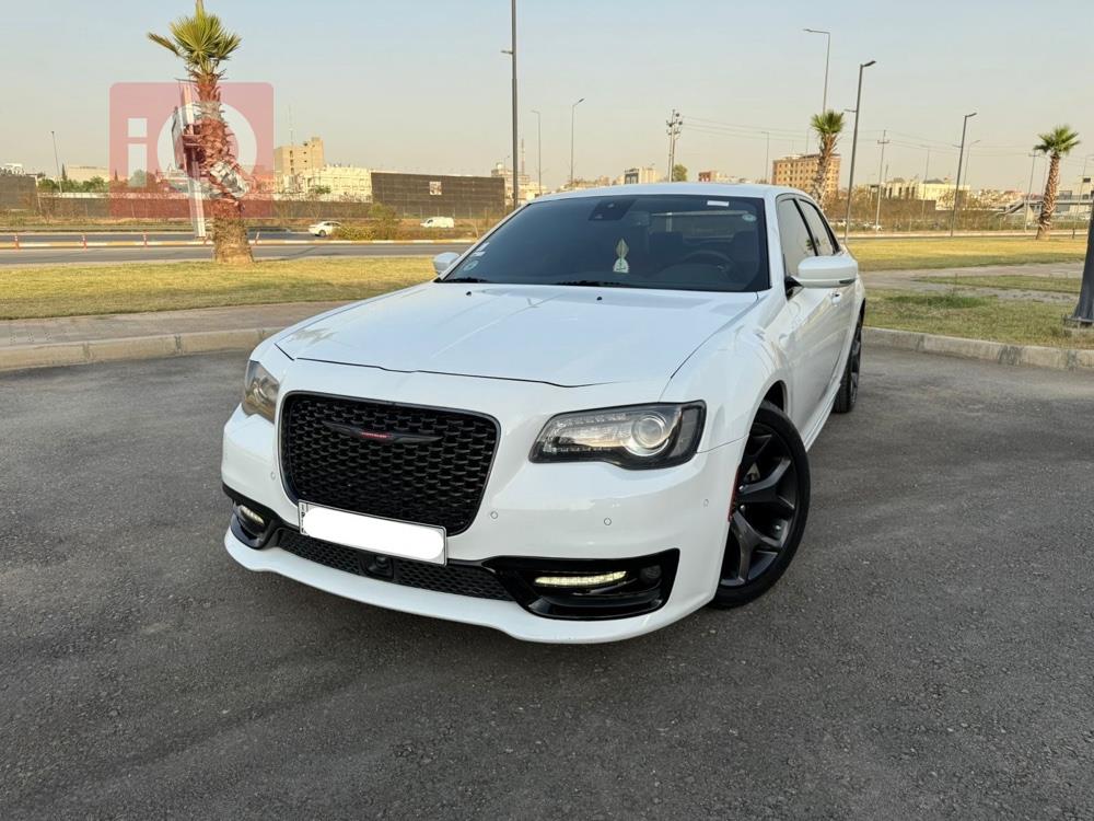 كرايسلر 300
